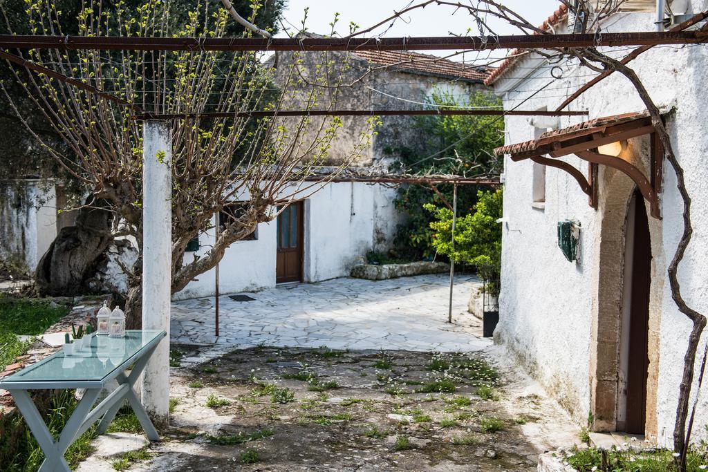 Traditional House Alikampos Экстерьер фото